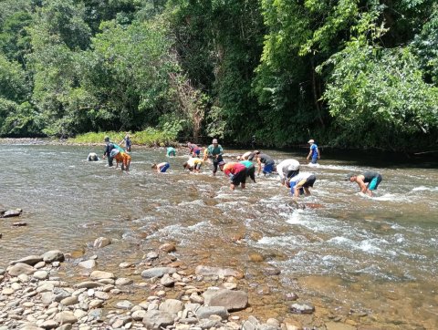 sungai nawang